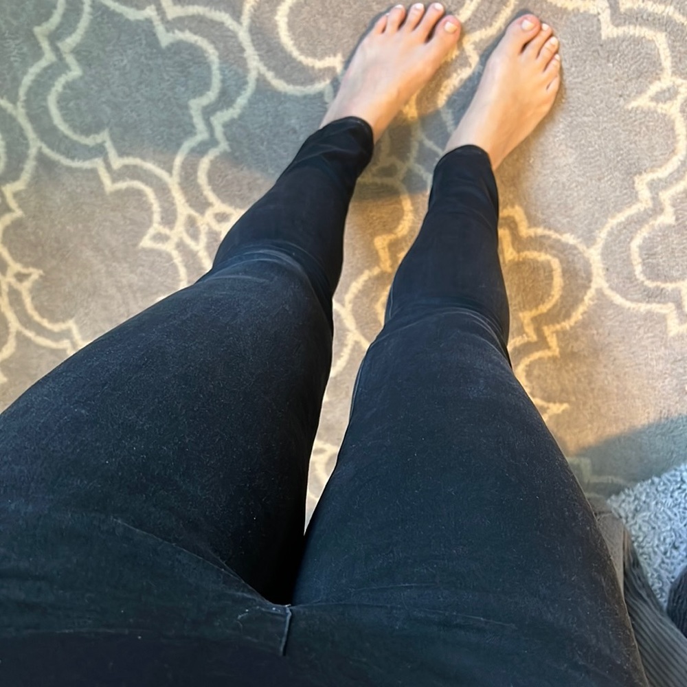 Maternity pea in the pod black skinny pants size L